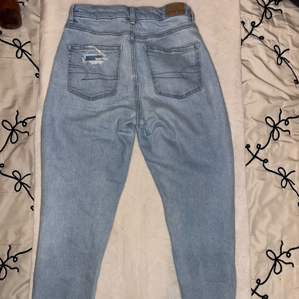 American Eagle Curvy Mom Jean - Picture 4 of 4